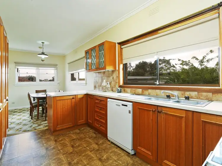 Second view of Homely house listing, 6 Fairbrae Avenue, Belmont VIC 3216