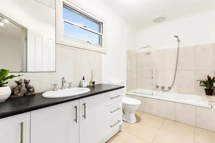 Seventh view of Homely townhouse listing, 2/37 Jacana Street, Chadstone VIC 3148