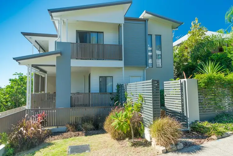 Main view of Homely townhouse listing, 1/59 Clive Street, Annerley QLD 4103