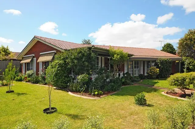 62 Lyrebird Drive, Carrum Downs VIC 3201