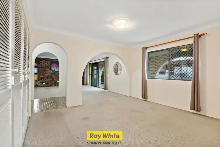 Sixth view of Homely house listing, 2 Pompadour Street, Sunnybank Hills QLD 4109