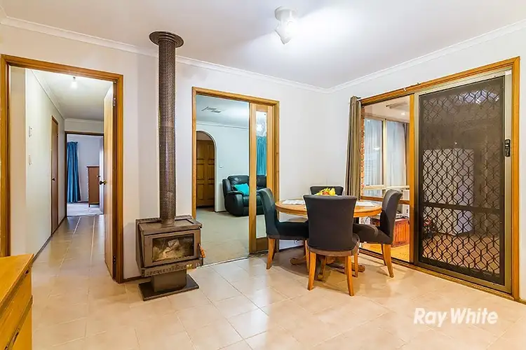 Seventh view of Homely house listing, 8 Filbert Court, Cranbourne North VIC 3977
