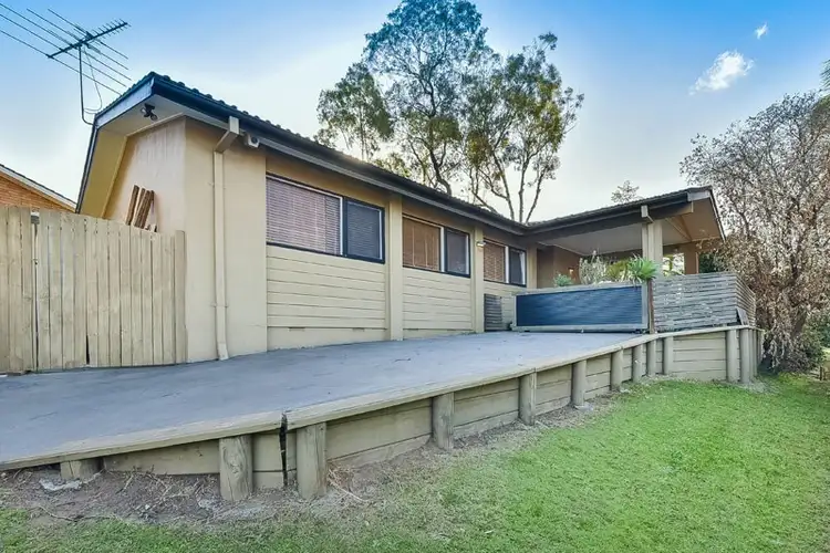 2 Fern Avenue, Bradbury NSW 2560