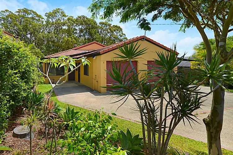 1/14 College Avenue, Southport QLD 4215
