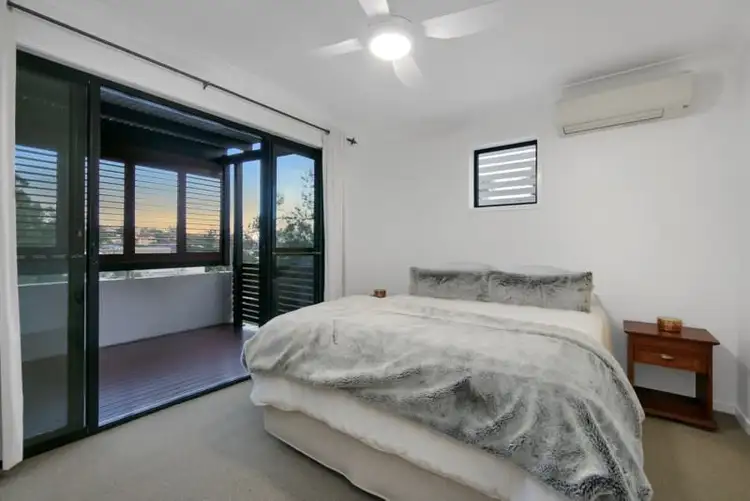 Sixth view of Homely apartment listing, 2/232 Boundary Street, West End QLD 4101