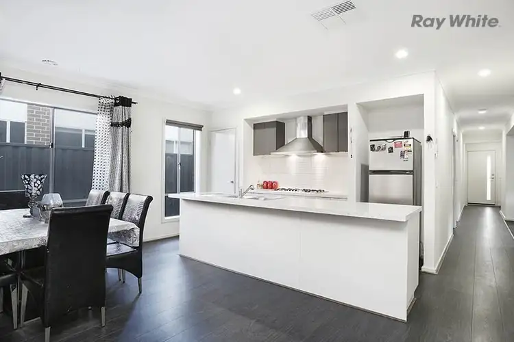 Fourth view of Homely house listing, 118 Hummingbird Boulevard, Tarneit VIC 3029