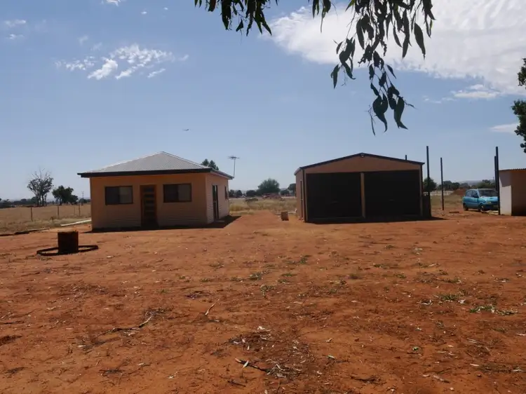 272 Noonbinna Road, Cowra NSW 2794