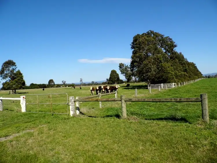 Lot 8 Traralgon Maffra Road, Glengarry VIC 3854