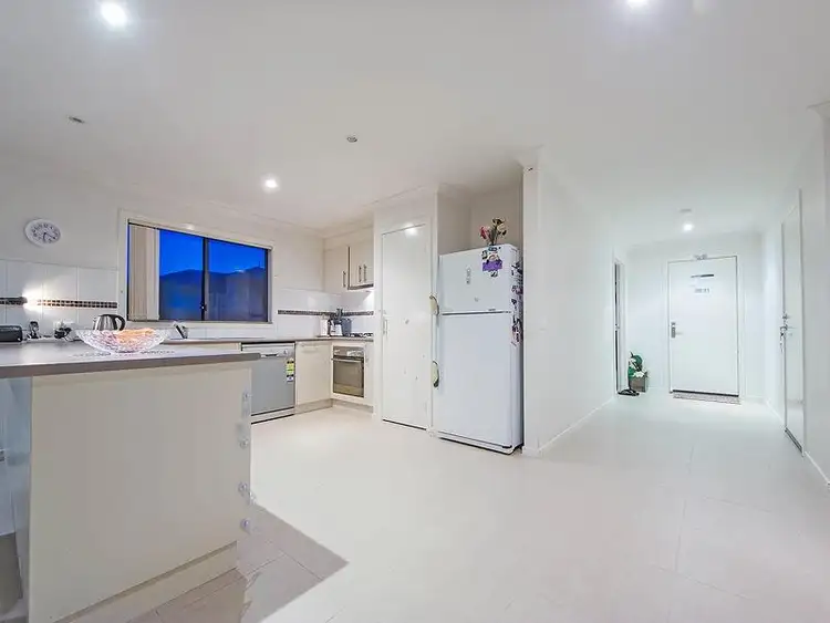 Seventh view of Homely house listing, 4 Kimba Circuit, Truganina VIC 3029