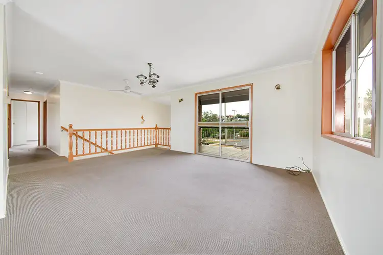 Fifth view of Homely house listing, 6 DELL Court, Kin Kora QLD 4680