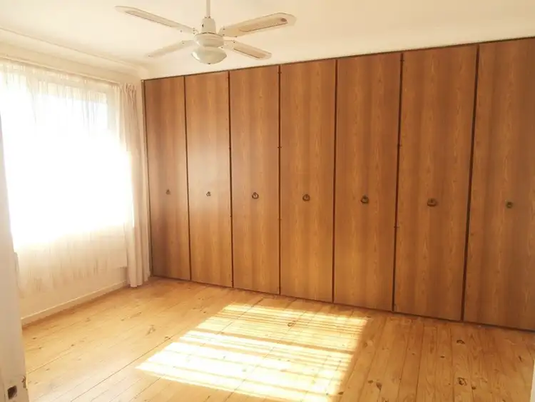 Fourth view of Homely unit listing, 2/5 Numrock Street, Bomaderry NSW 2541