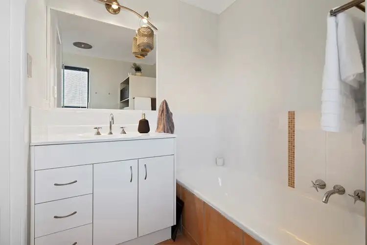Seventh view of Homely unit listing, 4/39 Goonawarra Drive, Mooloolaba QLD 4557