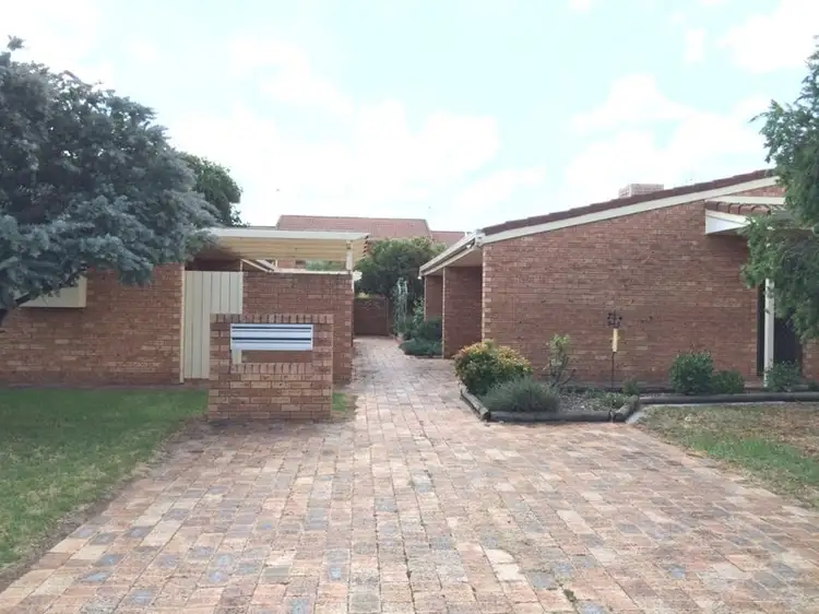 Main view of Homely townhouse listing, 4/19-21 Margaret Street, Cootamundra NSW 2590