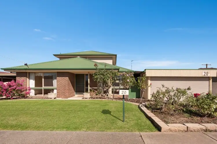 20 Robert Crescent, Wodonga VIC 3690