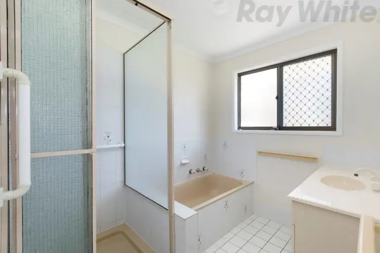 Fifth view of Homely house listing, 6 Amridge Court, Alexandra Hills QLD 4161