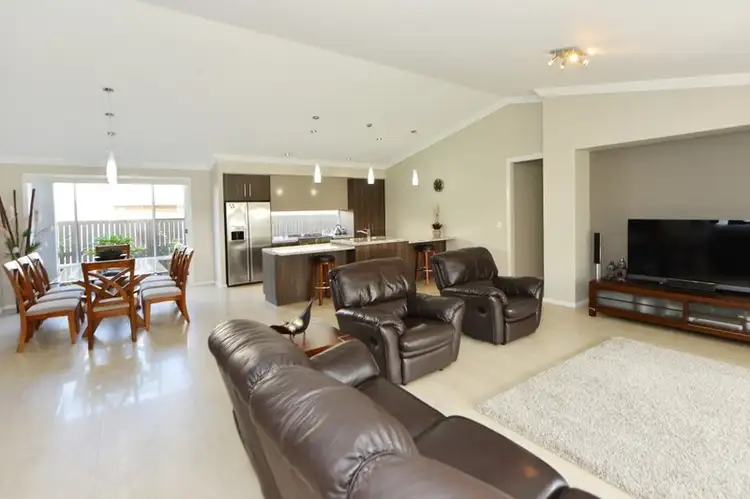 Fourth view of Homely house listing, 18 Brimblecombe Drive, Middle Ridge QLD 4350