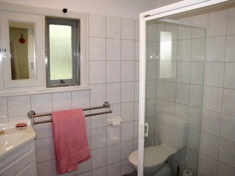 Sixth view of Homely house listing, 9 Maple Street, Barmera SA 5345