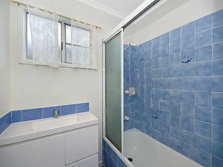 Sixth view of Homely house listing, 4 Bedarra Court, Thuringowa Central QLD 4817