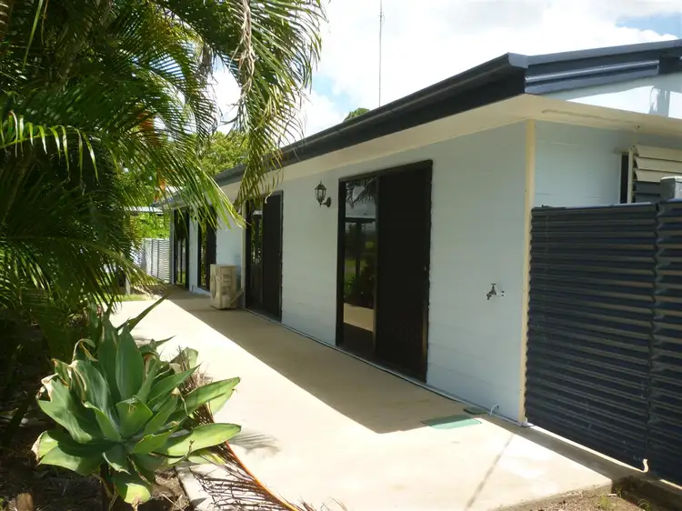 4 Salmon Street, Gracemere QLD 4702