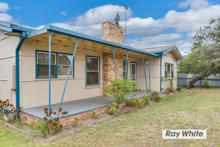 32 Broadway, Rosebud West VIC 3940