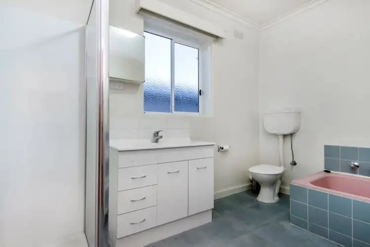 Fifth view of Homely townhouse listing, 4/56 Gould Street, Frankston VIC 3199