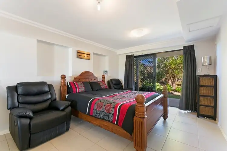 Fifth view of Homely house listing, 10 Lachlan Cres., Beerwah QLD 4519