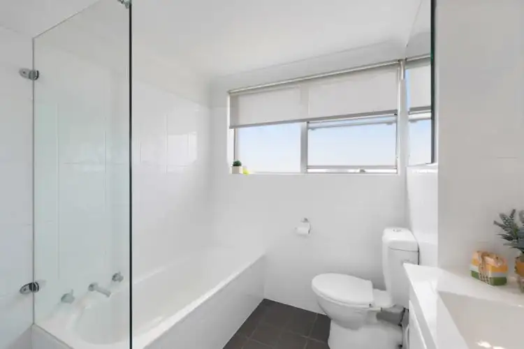 Fifth view of Homely apartment listing, 14/89 Oaks Avenue, Dee Why NSW 2099