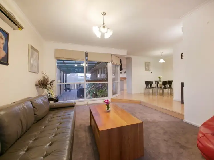Fourth view of Homely house listing, 5 Jane Court, Langwarrin VIC 3910