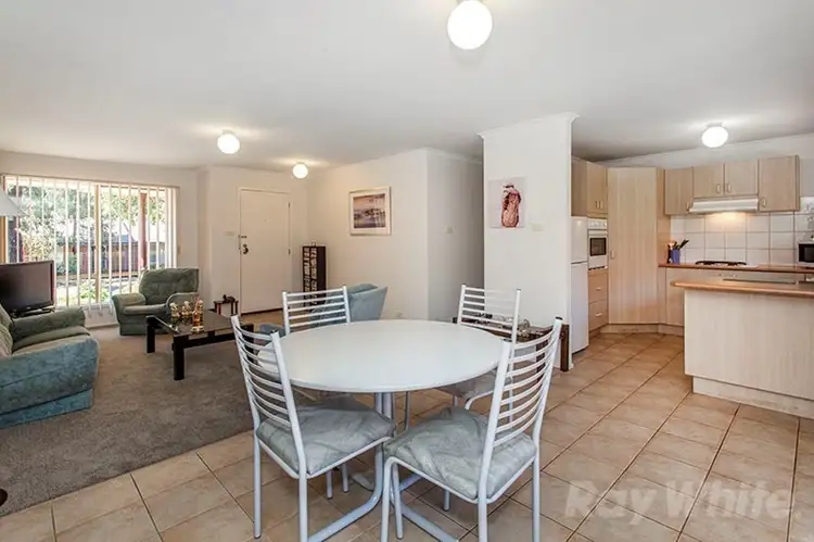 Second view of Homely house listing, 5 Boonah Way, Forest Hill VIC 3131