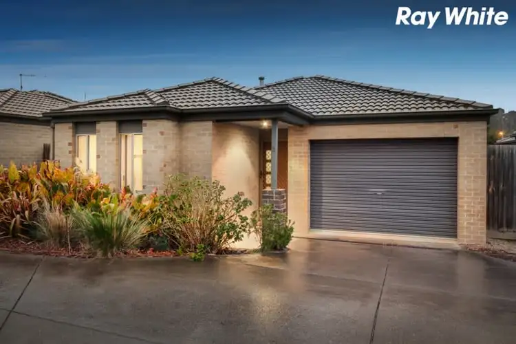 3/6-16 Diston Court, Pakenham VIC 3810