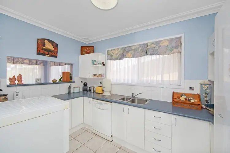 Fourth view of Homely house listing, 20 Kenmare Avenue, Berkeley Vale NSW 2261