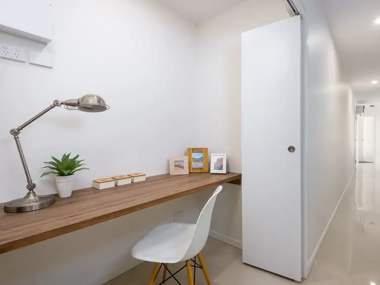 Sixth view of Homely apartment listing, 2/22 Bay Terrace, Wynnum QLD 4178