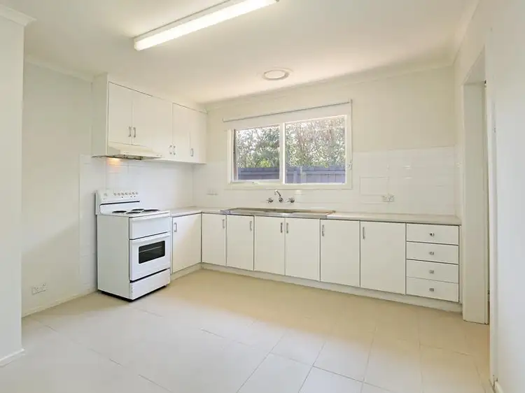 Fourth view of Homely unit listing, 9/8 Ballater Avenue, Newtown VIC 3220