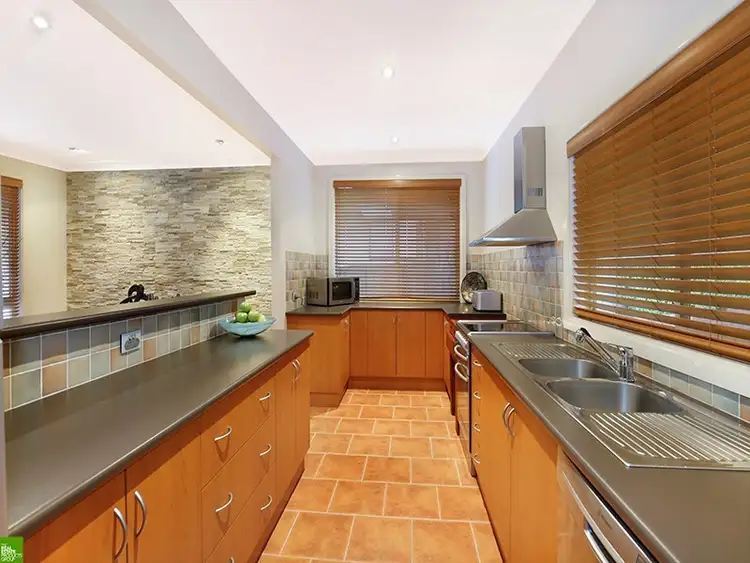 Fifth view of Homely house listing, 18 Stanley Avenue, Farmborough Heights NSW 2526