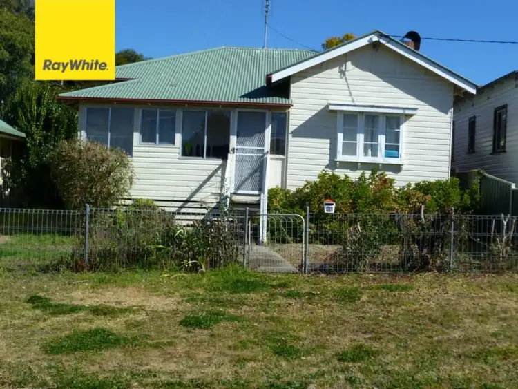12 Swan Street, Inverell NSW 2360
