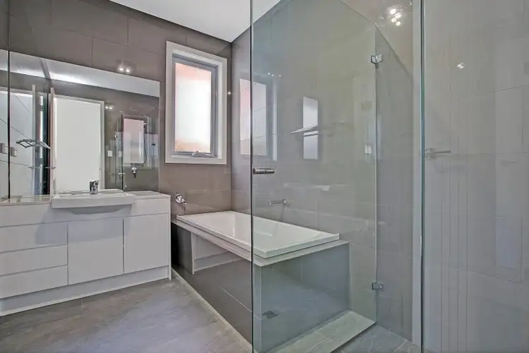 Fifth view of Homely house listing, 10 Pamela Avenue, Campbelltown SA 5074