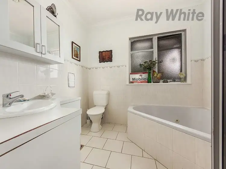 Fifth view of Homely house listing, 5 Wandsworth Avenue, Deer Park VIC 3023