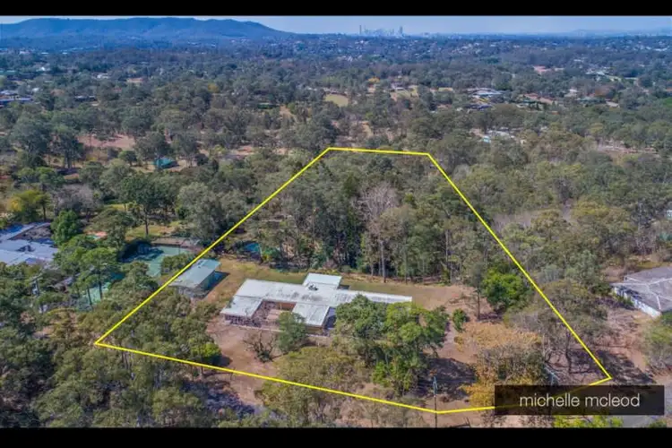 38 Woodfield Road, Pullenvale QLD 4069