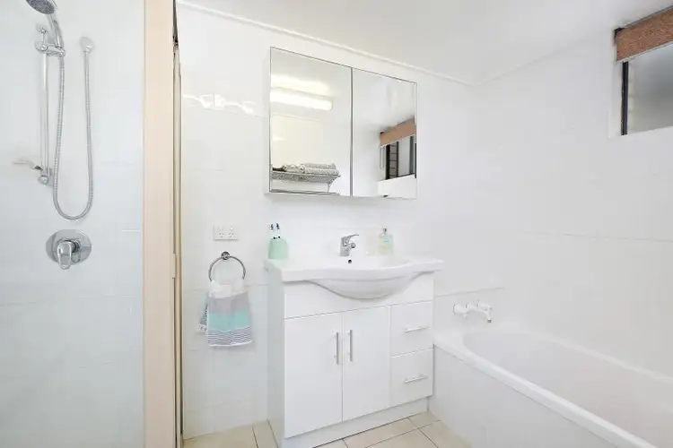 Sixth view of Homely unit listing, 2/91 Iluka Avenue, Buddina QLD 4575
