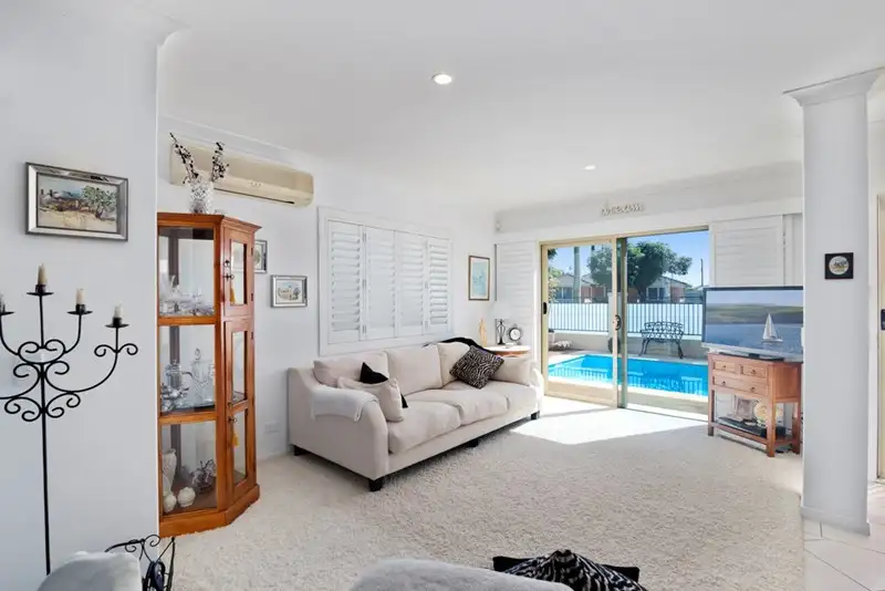 Main view of Homely other listing, 2/30 Hawaii Avenue, Palm Beach QLD 4221