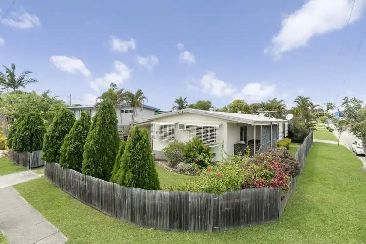 6 Munbilla Street, Oxley QLD 4075