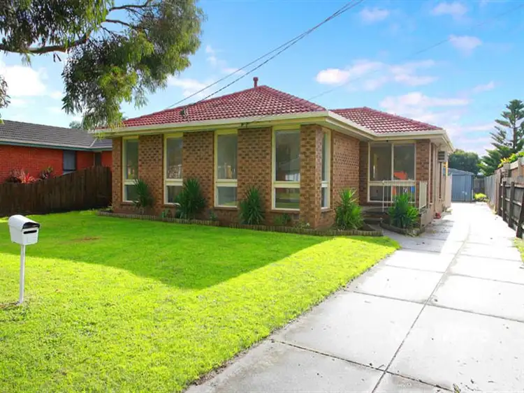 Main view of Homely house listing, 3 Fenfield Street, Cranbourne VIC 3977