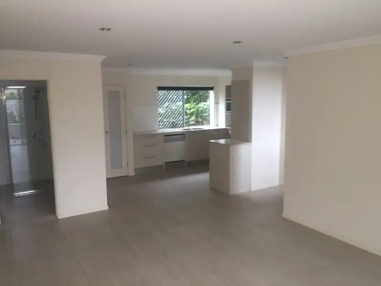 Fifth view of Homely unit listing, 4/5-7 Aruma Street, Chevron Island QLD 4217