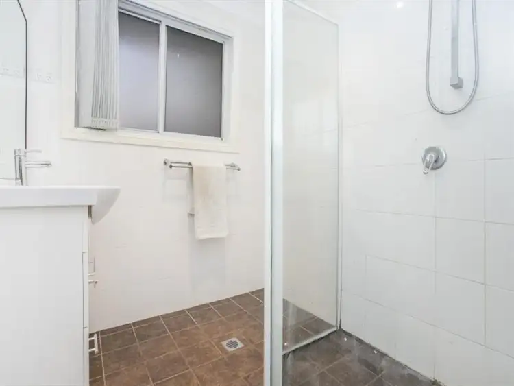 Sixth view of Homely house listing, 4 Cuthbert Crescent, Edensor Park NSW 2176