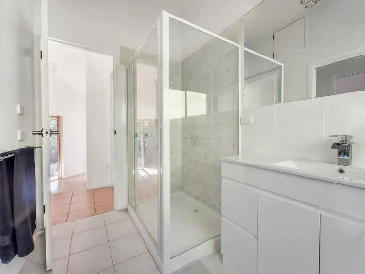 Seventh view of Homely unit listing, 2/69C Olinda Grove, Mount Nelson TAS 7007