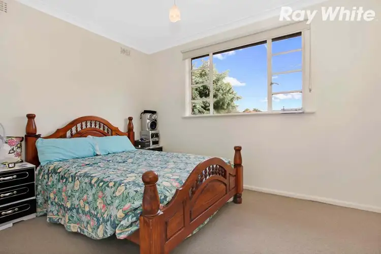 Fifth view of Homely house listing, 10 Scott Grove, Kingsbury VIC 3083
