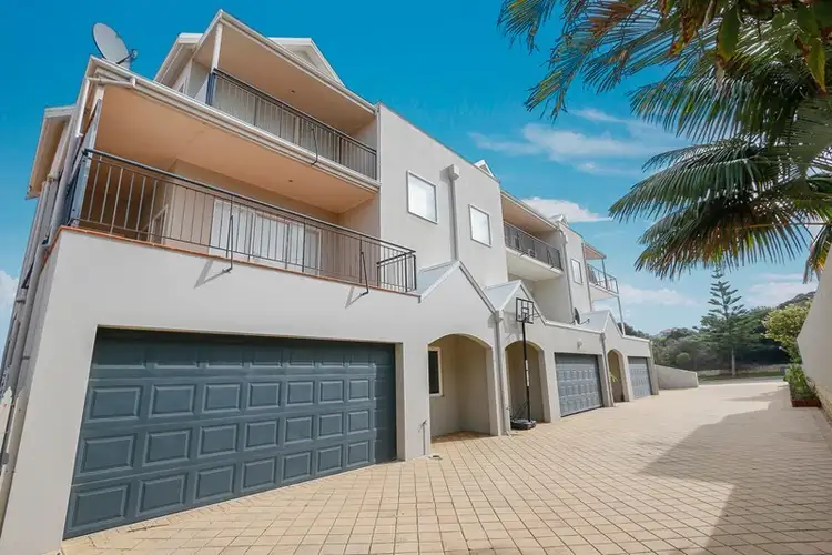 Second view of Homely house listing, Unit 3,19 Rosslare Promenade, Mindarie WA 6030