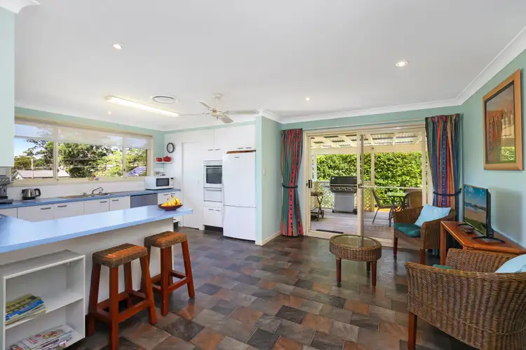 Fifth view of Homely house listing, 2/52 The Corso, Saratoga NSW 2251