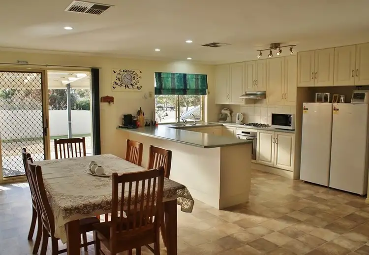 Fifth view of Homely house listing, 33 Tumbella Drive, Murray Bridge SA 5253
