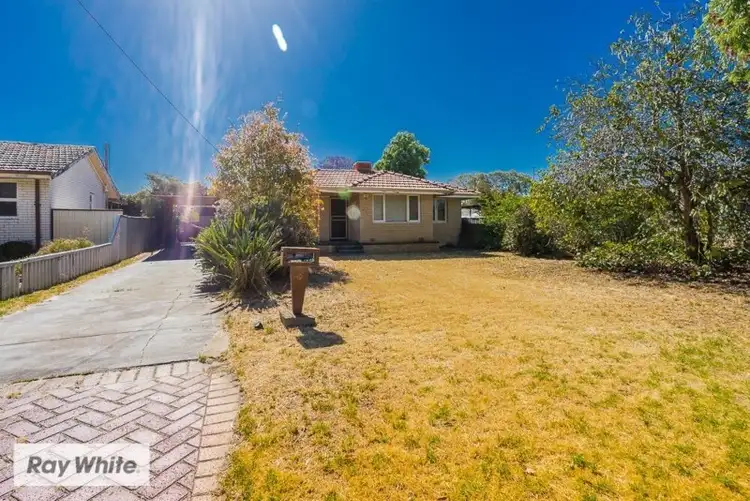 27 Korbosky Road, Lockridge WA 6054